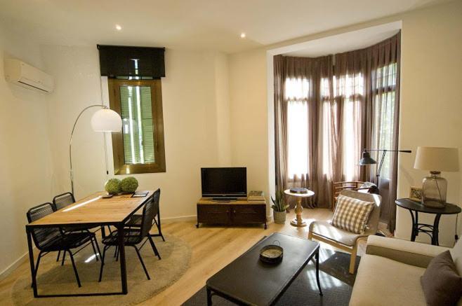 555 Apartments Bcn Barcelona Bagian luar foto