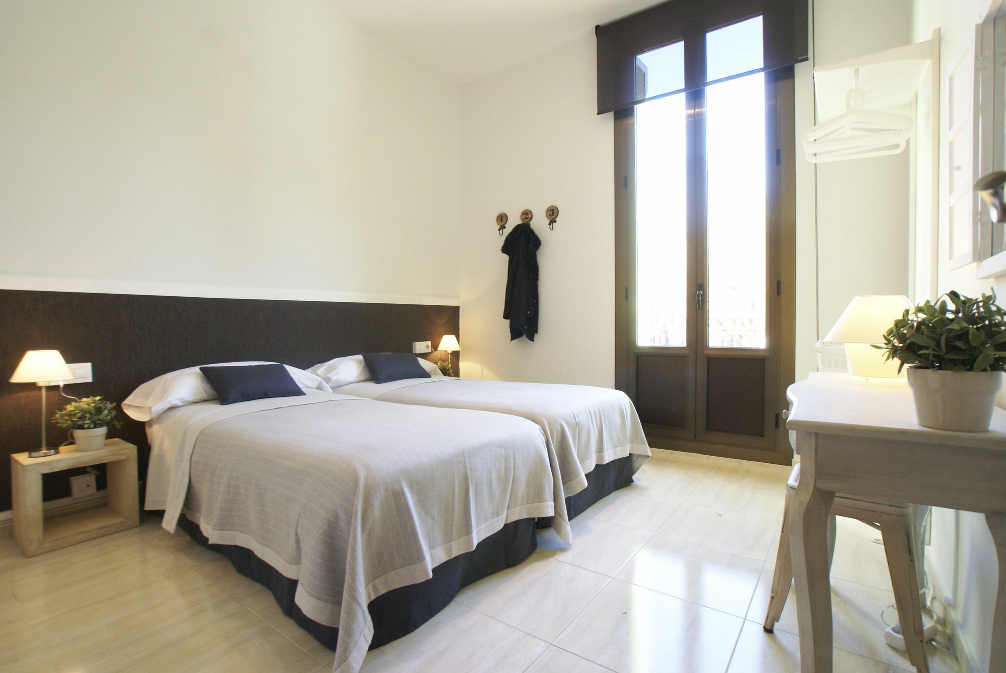 555 Apartments Bcn Barcelona Bagian luar foto